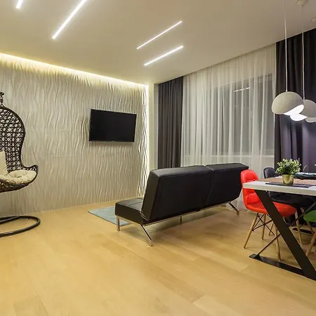★ Vernescu ★ Ace Location. Luxury Building Apartment