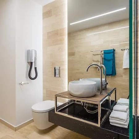 ★ Vernescu ★ Ace Location. Luxury Building