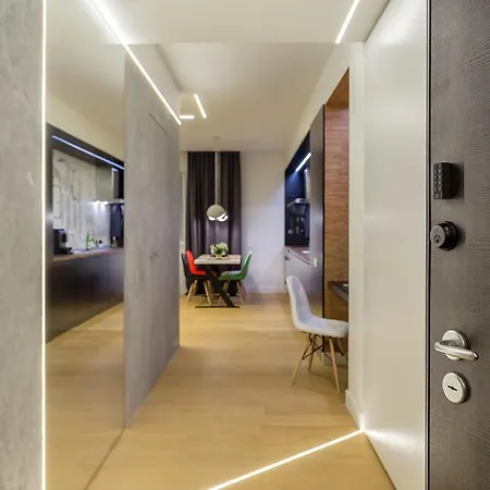 ★ Vernescu ★ Ace Location. Luxury Building * Bucharest